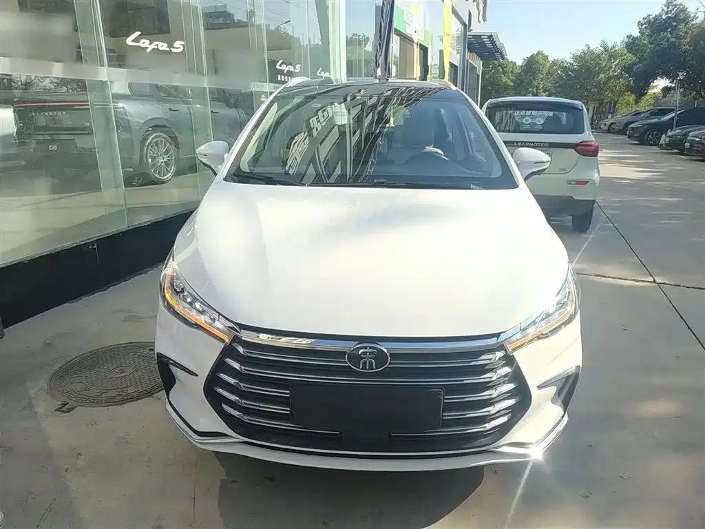 Song MAX New Energy 2022 DM-i 105KM Flagship Edition — миниатюра 19