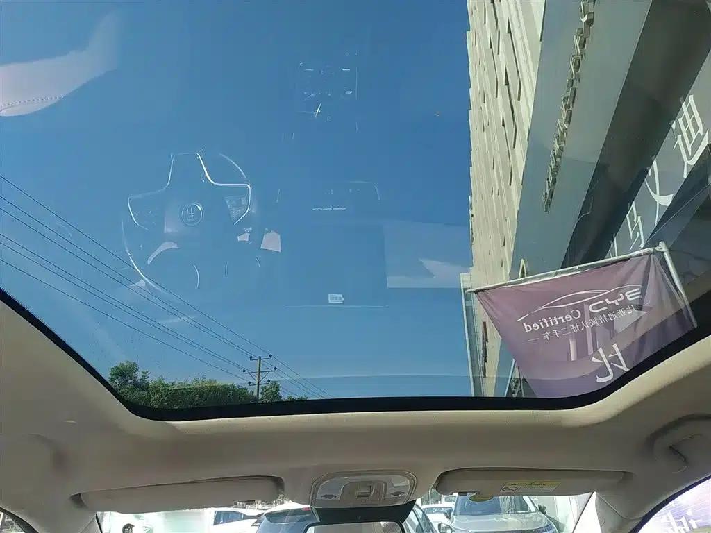 Song MAX New Energy 2022 DM-i 105KM Flagship Edition — миниатюра 8