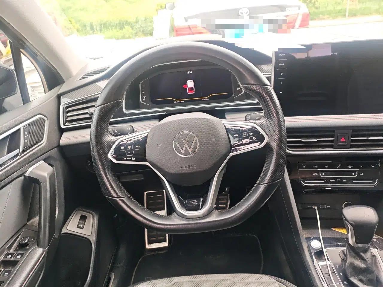 Volkswagen Tiguan X 2022 330TSI Two-Wheel-Drive Flagship Edition — миниатюра 11