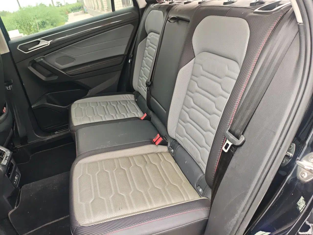Volkswagen Tiguan X 2022 330TSI Two-Wheel-Drive Flagship Edition — миниатюра 18