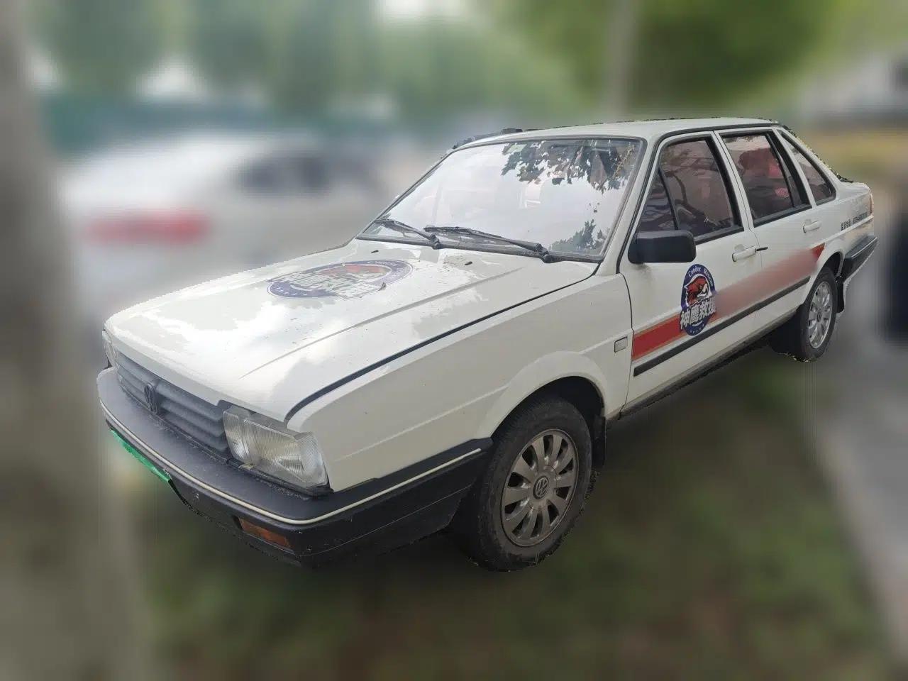 Volkswagen Santana Classic 2007 1.8L Jingchang Model — миниатюра 1