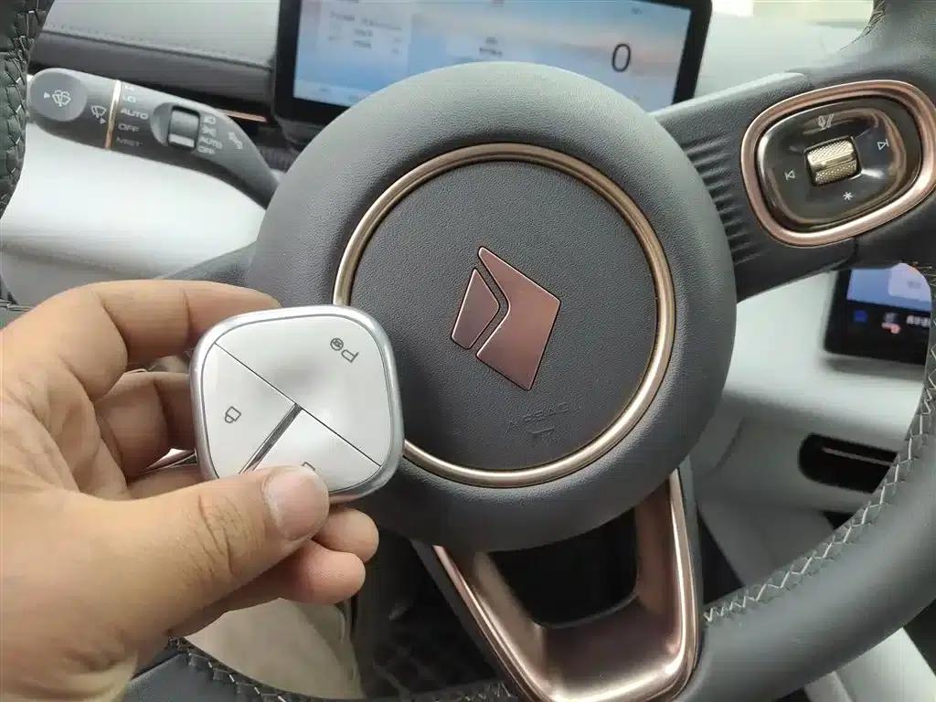 Baojun Enjoy 2025 Pure Electric 600km Luxury Edition — миниатюра 17