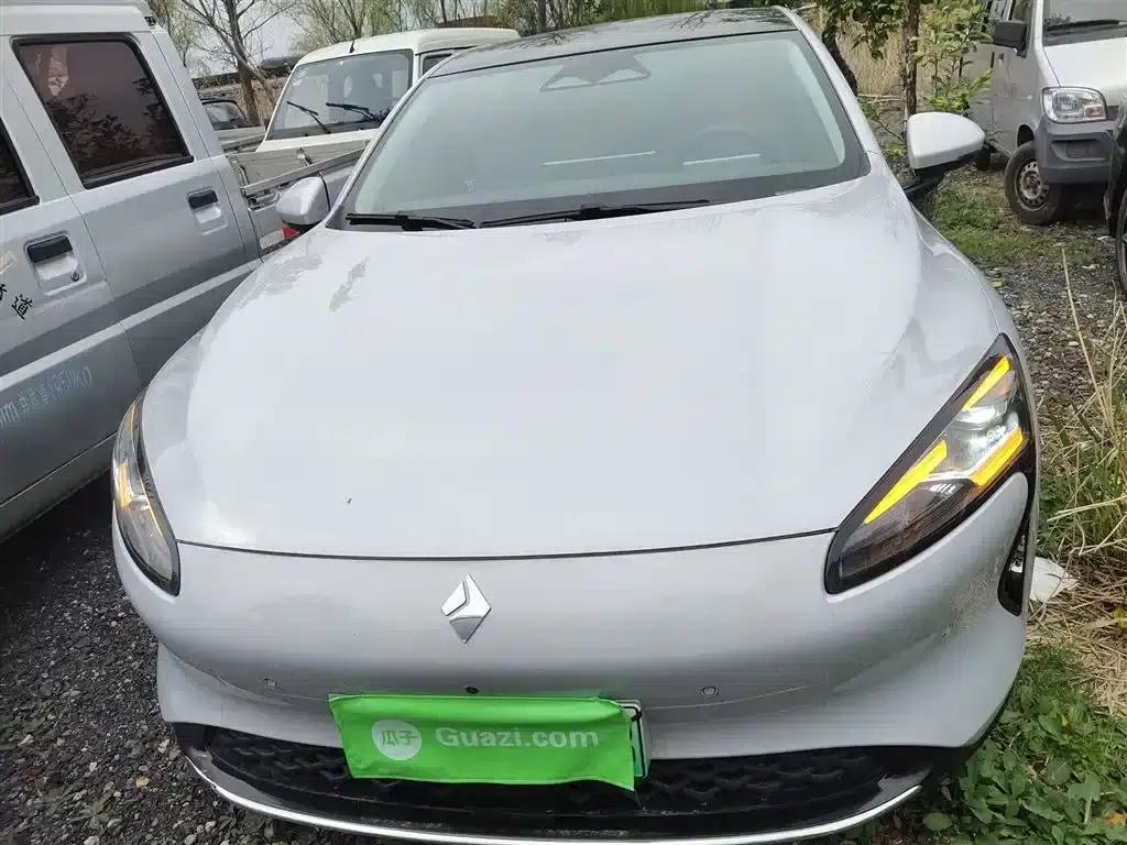 Baojun Enjoy 2025 Pure Electric 600km Luxury Edition — миниатюра 3