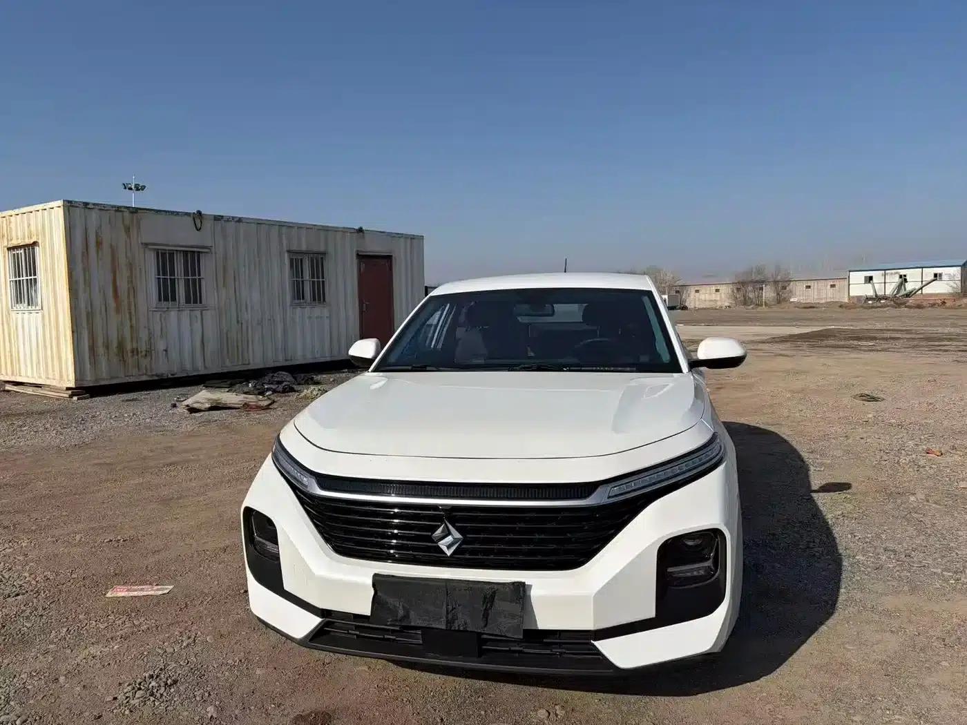 Baojun RC-5 2020 1.5L CVT Smart Elite Edition — миниатюра 3