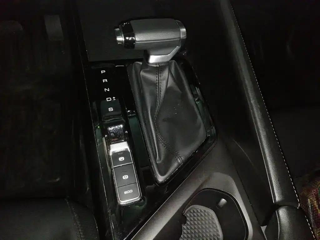 Baojun Valli 2021 1.5T Yili Ranch CVT Luxury Edition — миниатюра 7