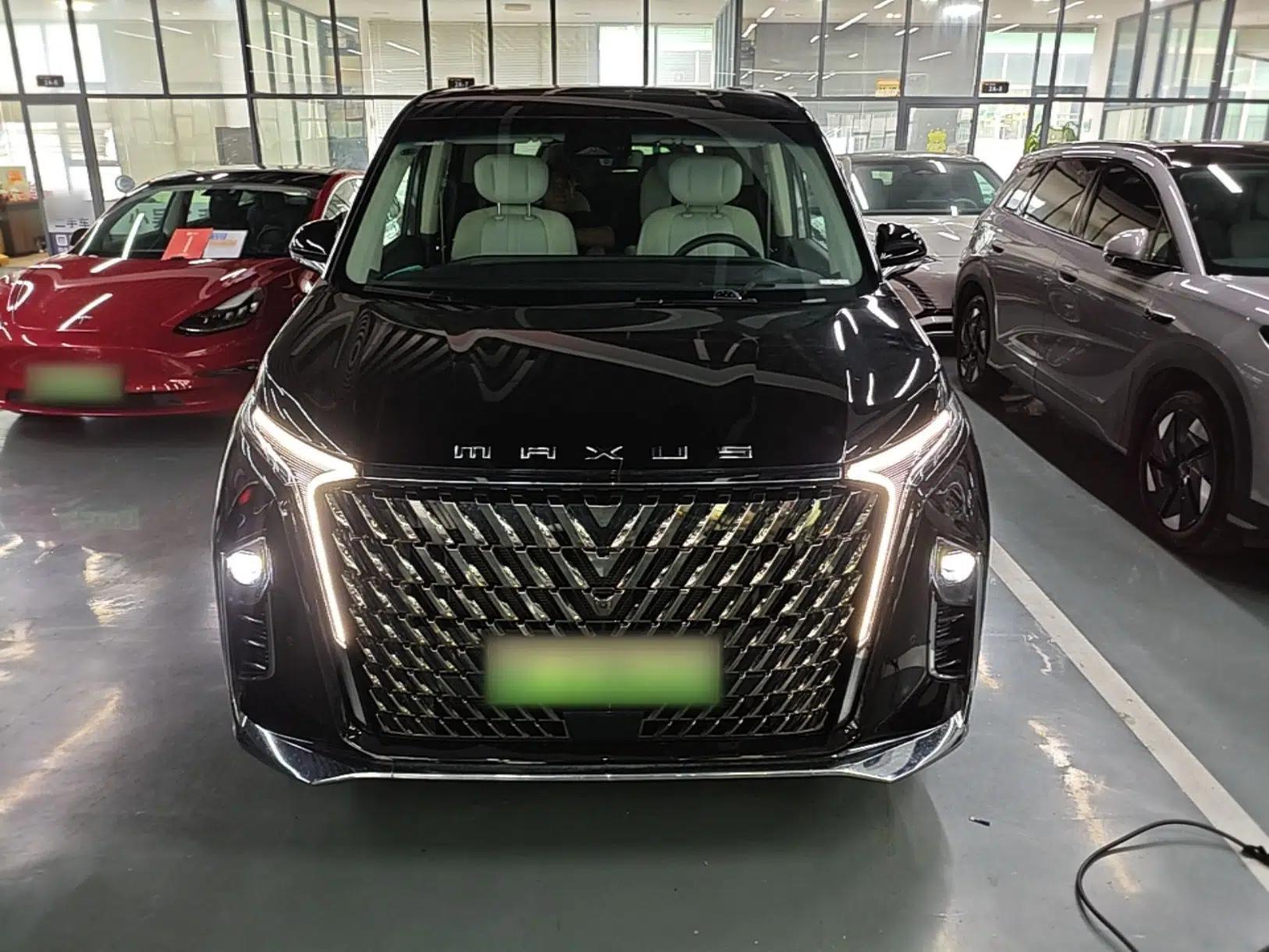 SAIC MAXUS Dajia 9 2024 Super Hybrid Ultra-Long Range Mountain Edition 6-Seater — миниатюра 2