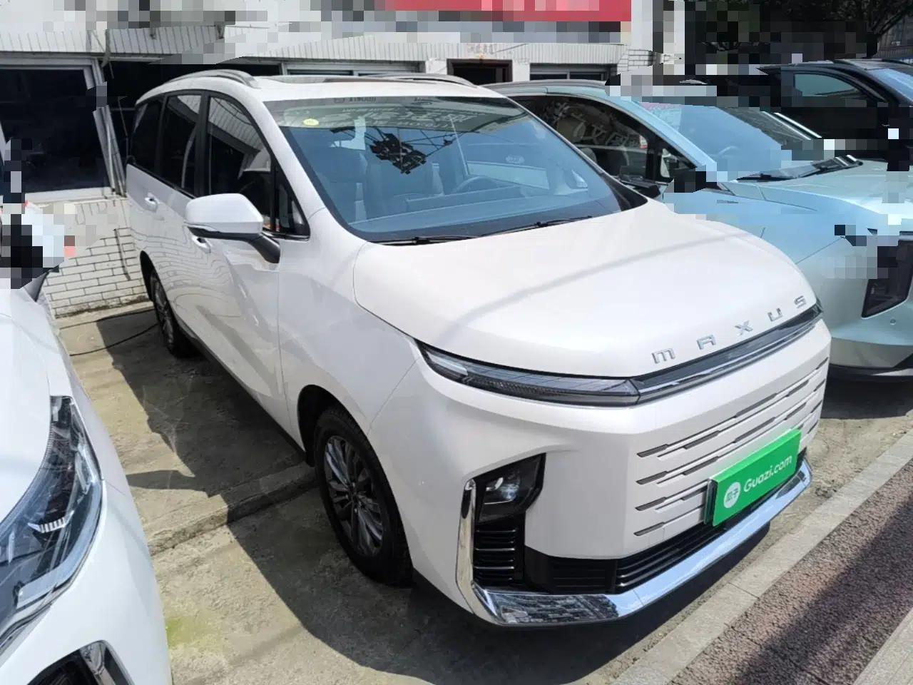 SAIC MAXUS G50 PHEV 2025 Leading Edition — миниатюра 6