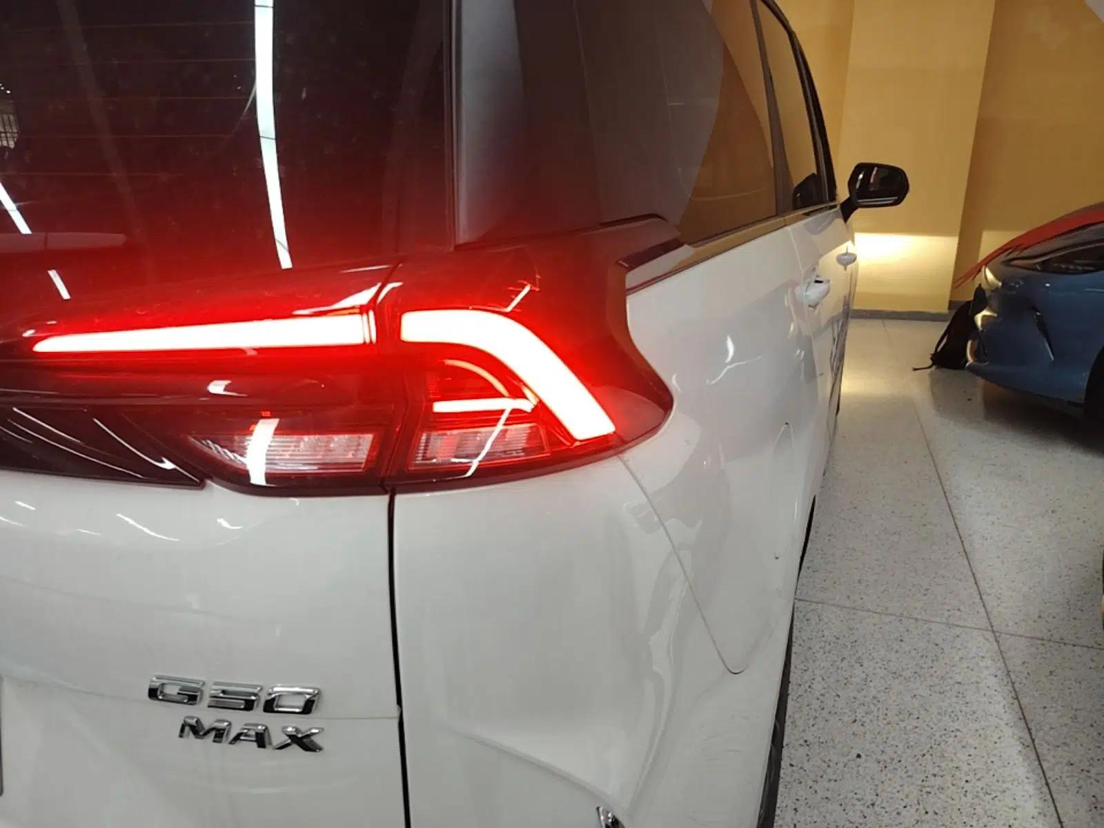 SAIC MAXUS G50 PHEV 2025 Leading Edition — миниатюра 7