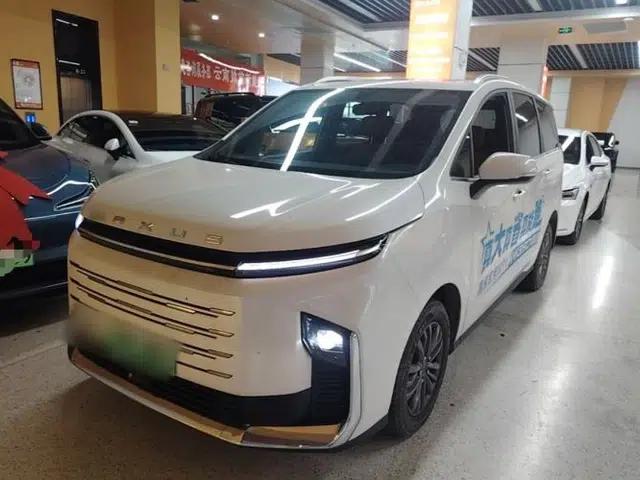 SAIC MAXUS G50 PHEV 2025 Leading Edition