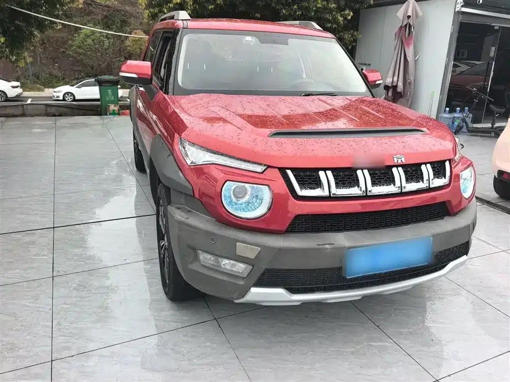 Beijing BJ20 2016 1.5T CVT Luxury Edition — миниатюра 4