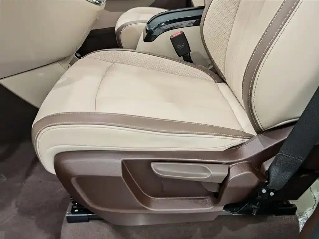 Bestune M9 2023 2.0T Premium Edition — миниатюра 20