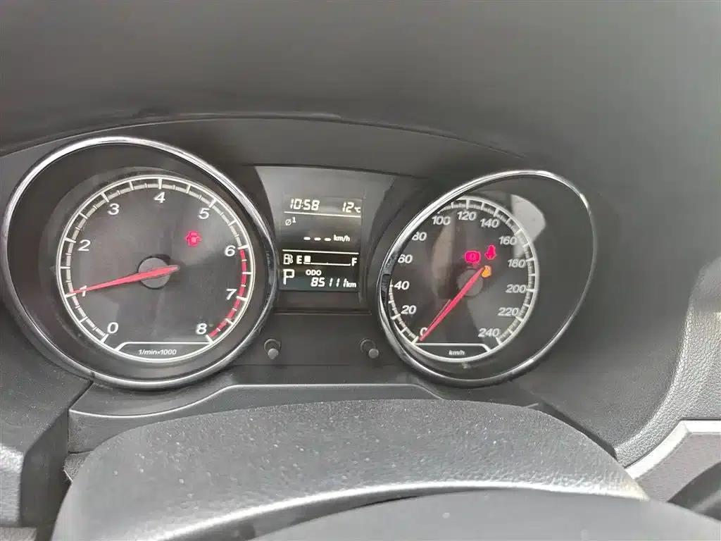 Besturn B30 2016 1.6L Automatic Luxury Edition — миниатюра 12