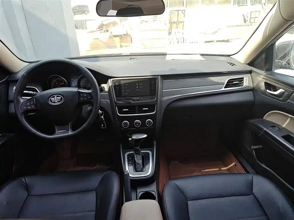 Besturn B30 2016 1.6L Automatic Luxury Edition — миниатюра 10