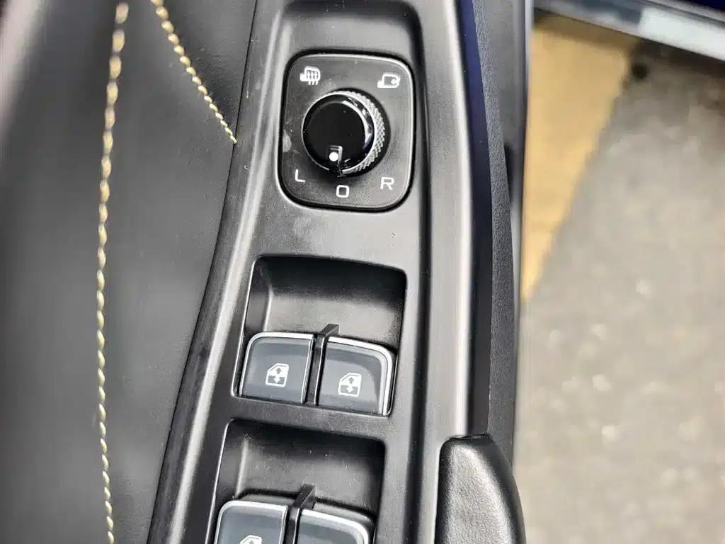 Bestune B70S 2022 1.5T Smart and Trendy Commander — миниатюра 18