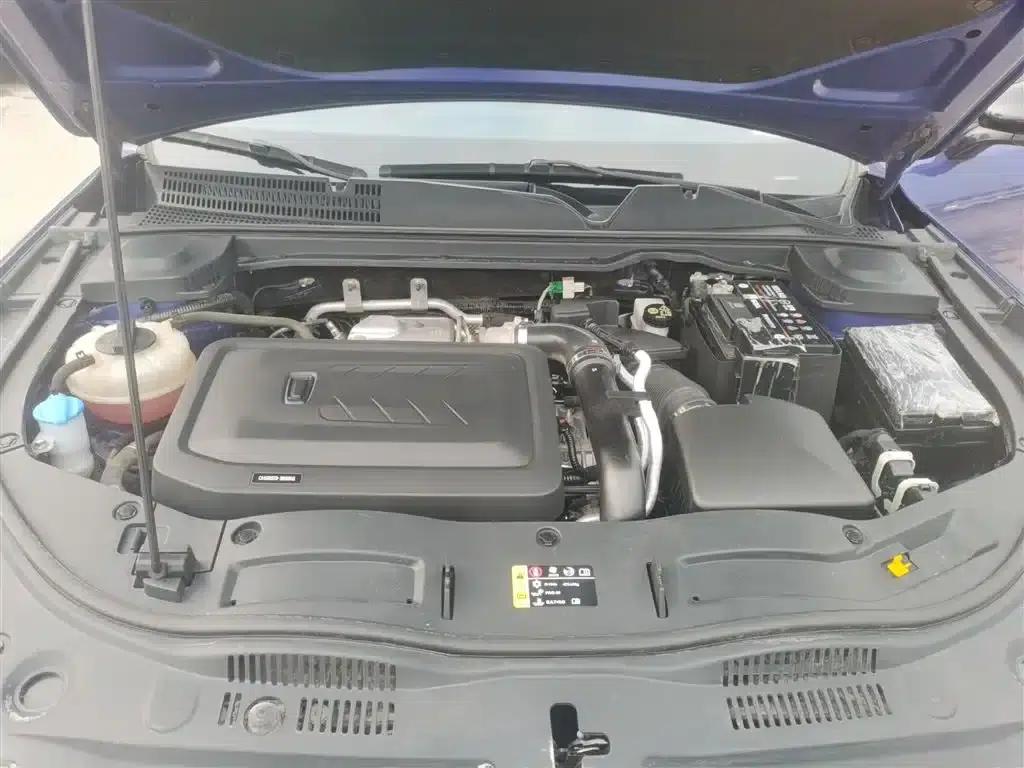 Bestune B70S 2022 1.5T Smart and Trendy Commander — миниатюра 10