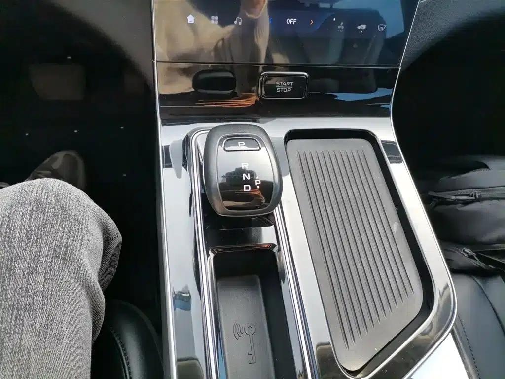 Bestune T90 2023 1.5T DCT Automatic Premium Edition — миниатюра 10