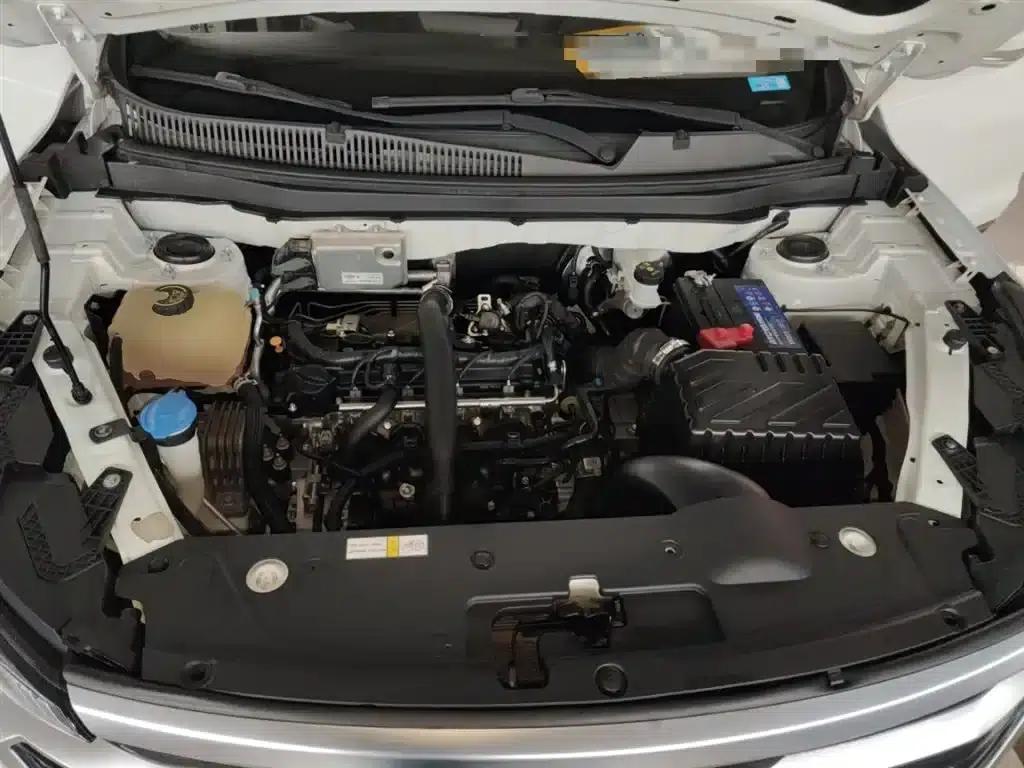 Beijing X3 2019 1.5T CVT Glory Edition — миниатюра 20