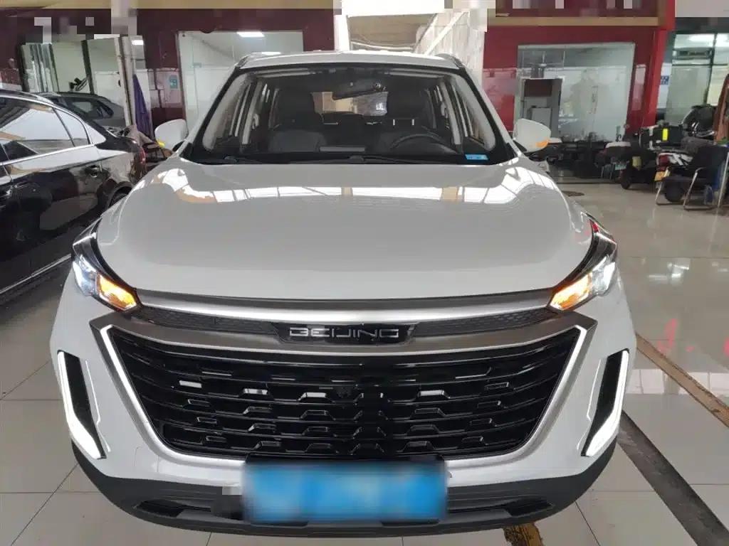 Beijing X3 2019 1.5T CVT Glory Edition — миниатюра 3
