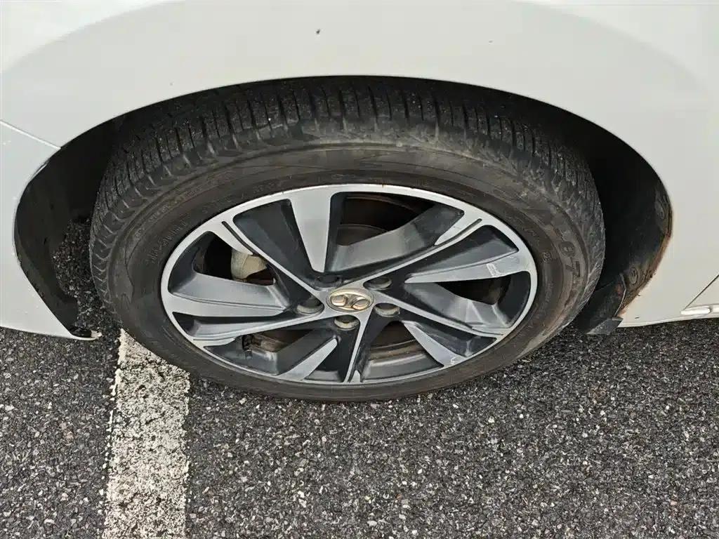 Beijing U7 2019 1.5T Manual Elite Edition (National V Emission Standard) — миниатюра 23