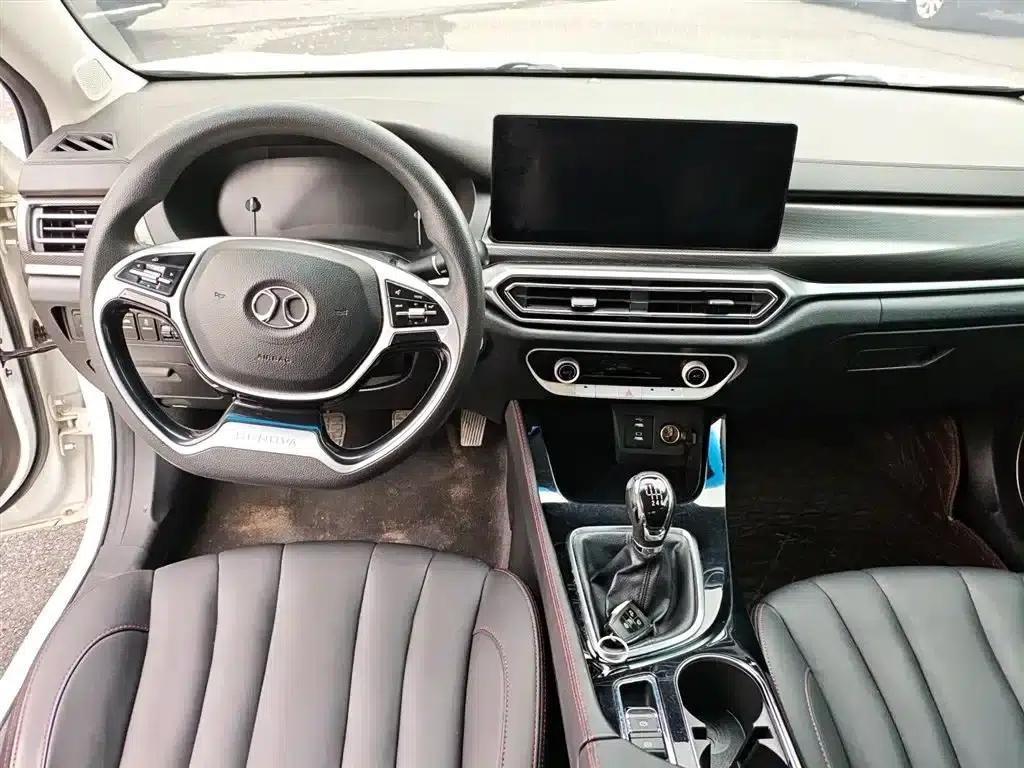 Beijing U7 2019 1.5T Manual Elite Edition (National V Emission Standard) — миниатюра 10