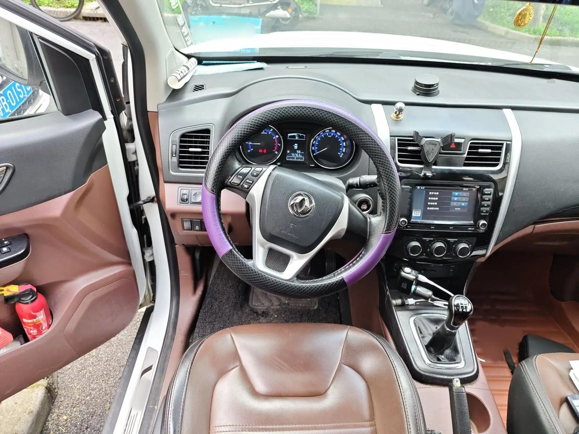 FORTHING SX6 2016 1.6L Manual Luxury Model — миниатюра 9