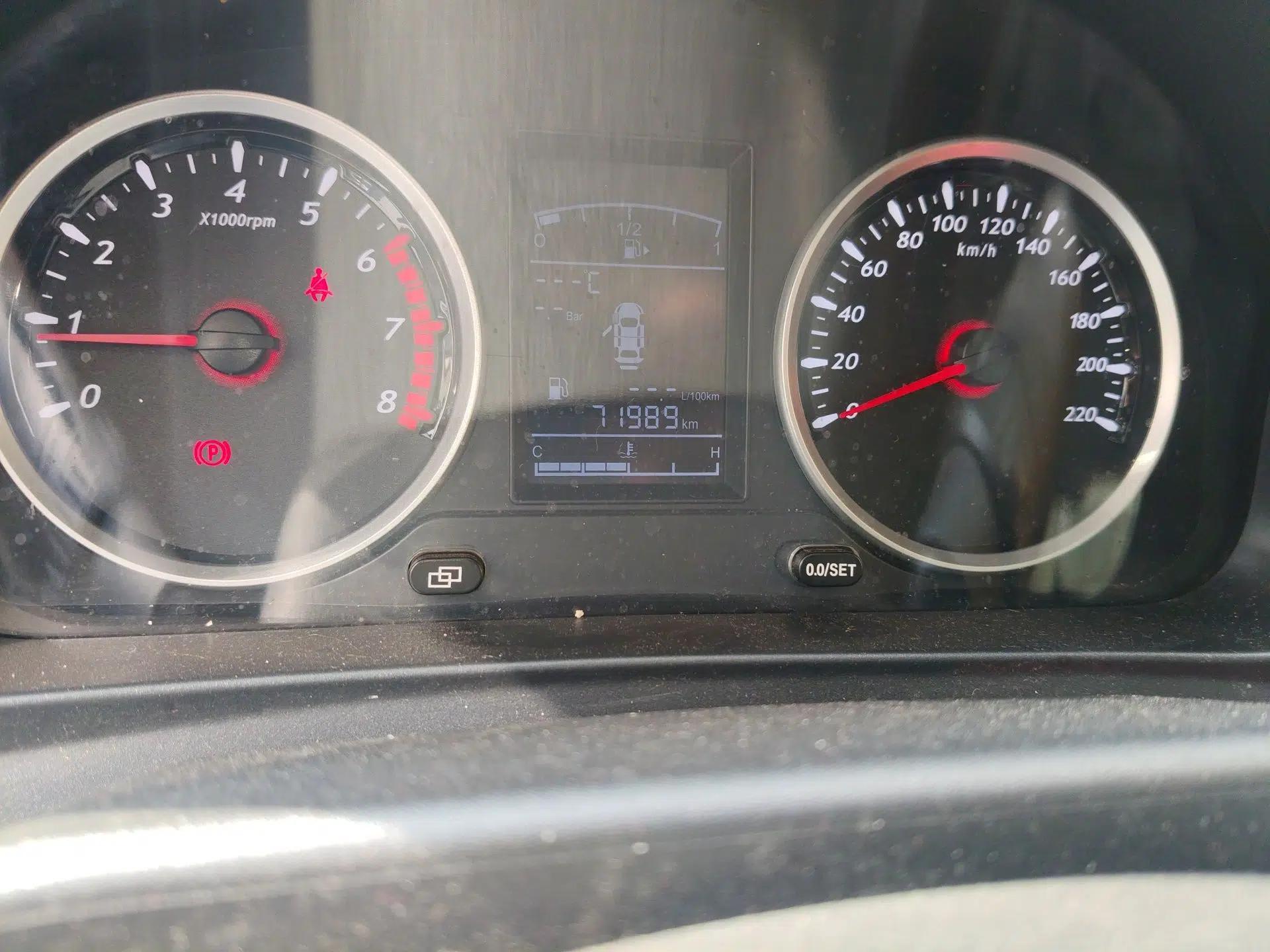 FORTHING SX6 2019 1.6L Manual Luxury Model China VI Standard — миниатюра 9