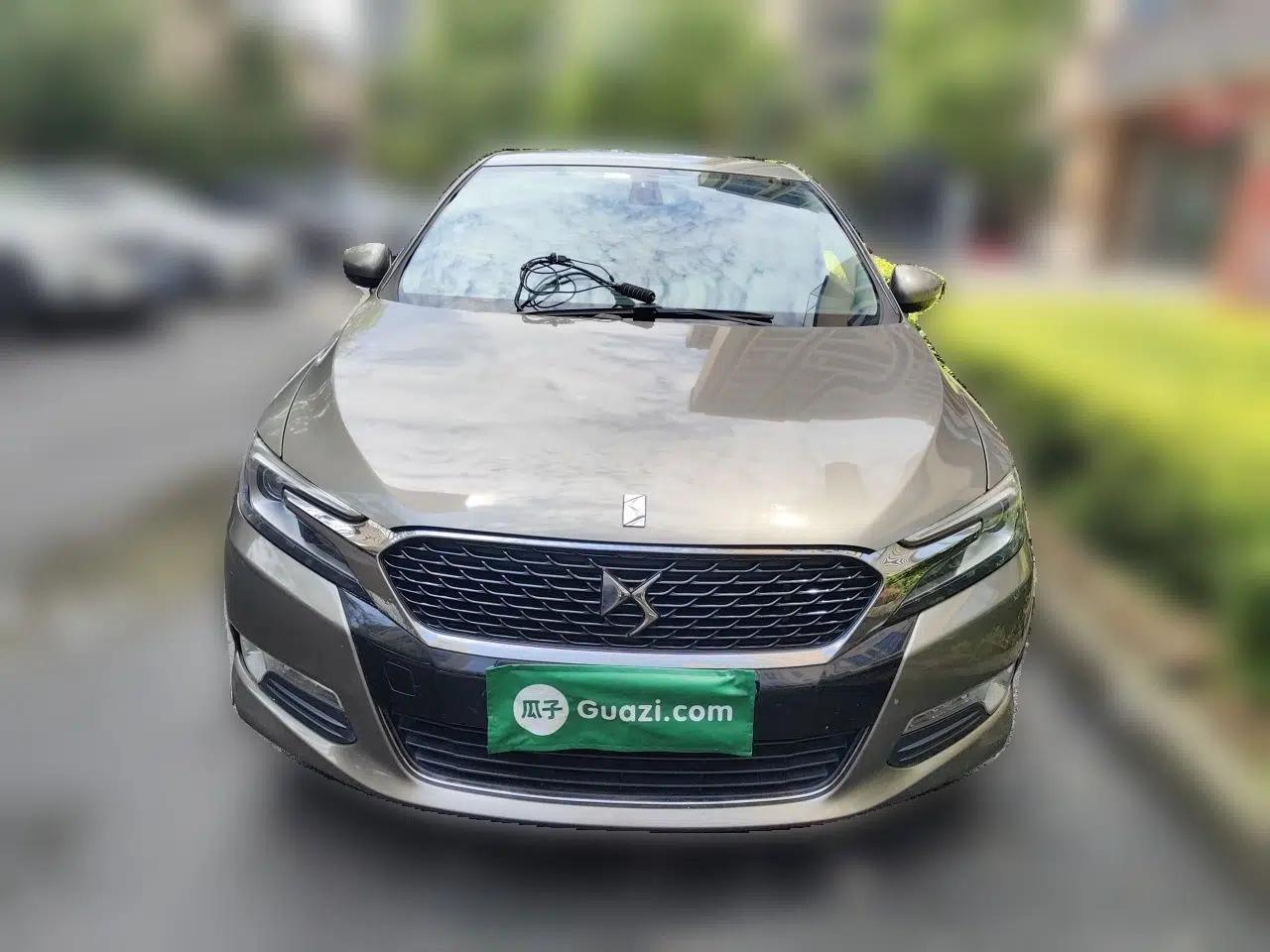 DS 5LS 2014 1.6T Luxury Edition THP160 — миниатюра 2