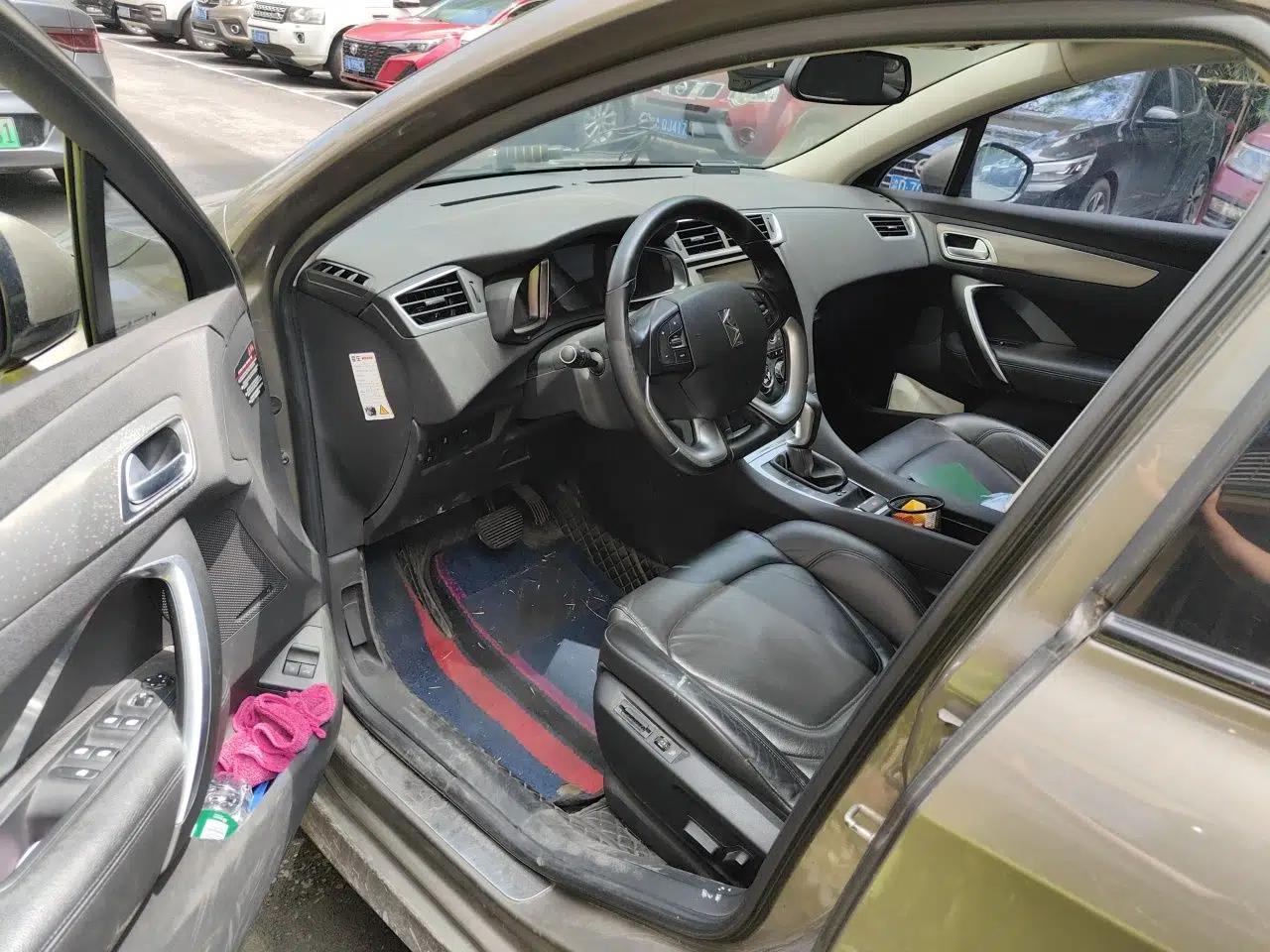 DS 5LS 2014 1.6T Luxury Edition THP160 — миниатюра 17