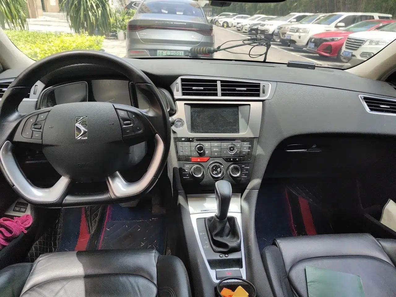 DS 5LS 2014 1.6T Luxury Edition THP160 — миниатюра 10