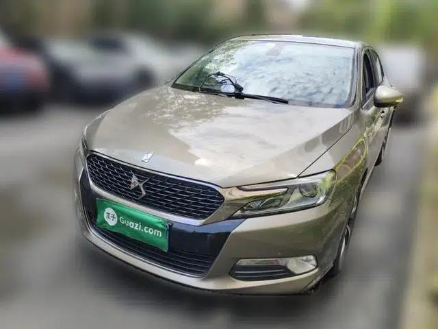 DS 5LS 2014 1.6T Luxury Edition THP160
