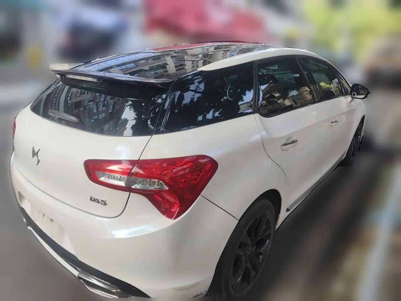 DS 5 2013 1.6T Luxury Edition THP200 — миниатюра 6