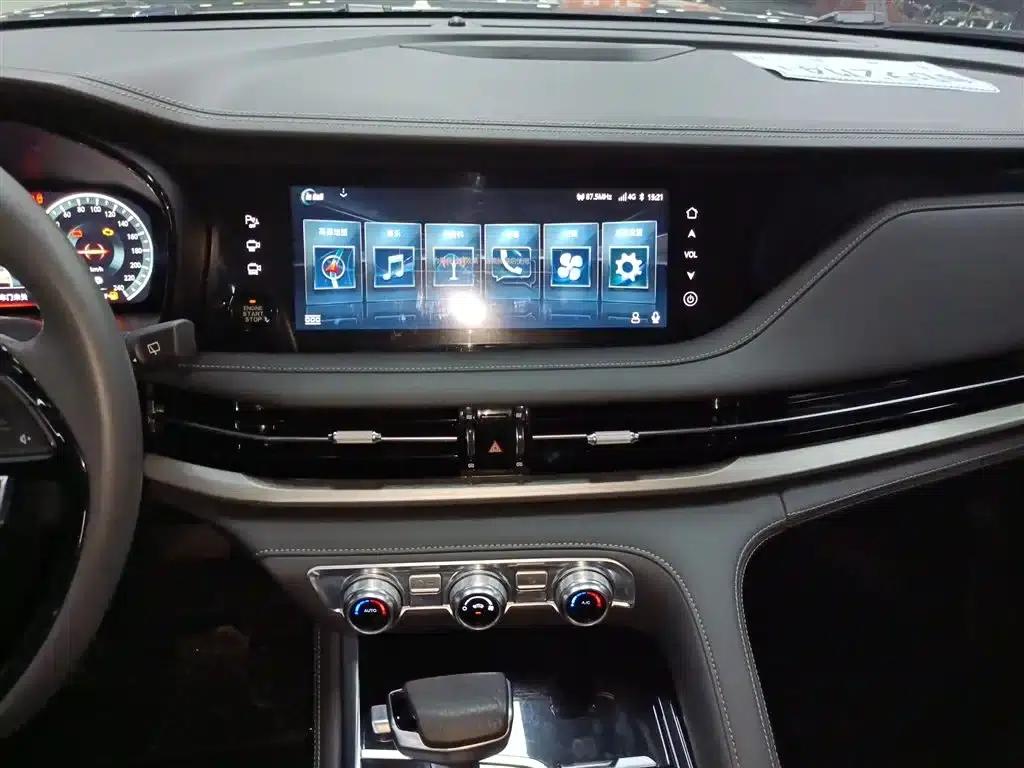 Changan CS95 2019 2.0T 2WD Luxury Edition — миниатюра 9