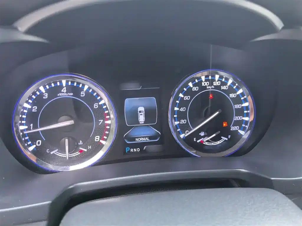 Changan CS95 2017 2.0T 2WD Smart Edition — миниатюра 10
