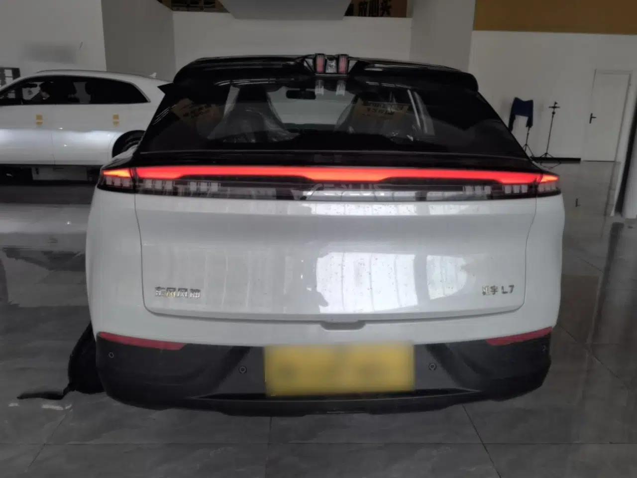 Dongfeng Aeolus L7 New Energy 2025 518 Comfort Edition — миниатюра 3