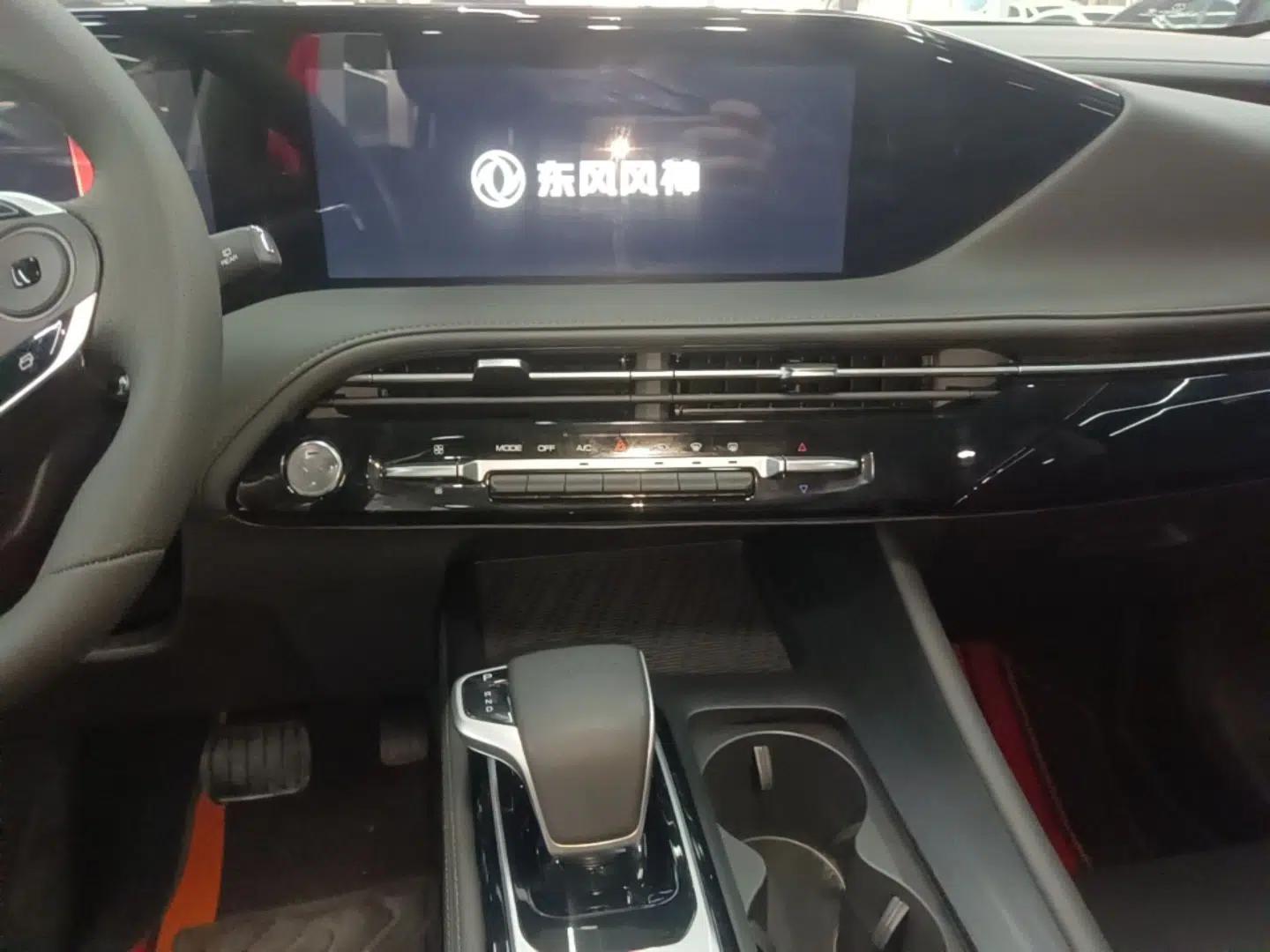 Dongfeng Aeolus Huge 2024 Mach Power 1.5T Premium Model — миниатюра 16