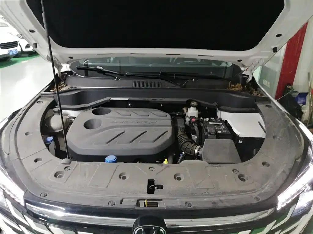 Changan UNI-Z 2025 1.5T Luxury Edition — миниатюра 16