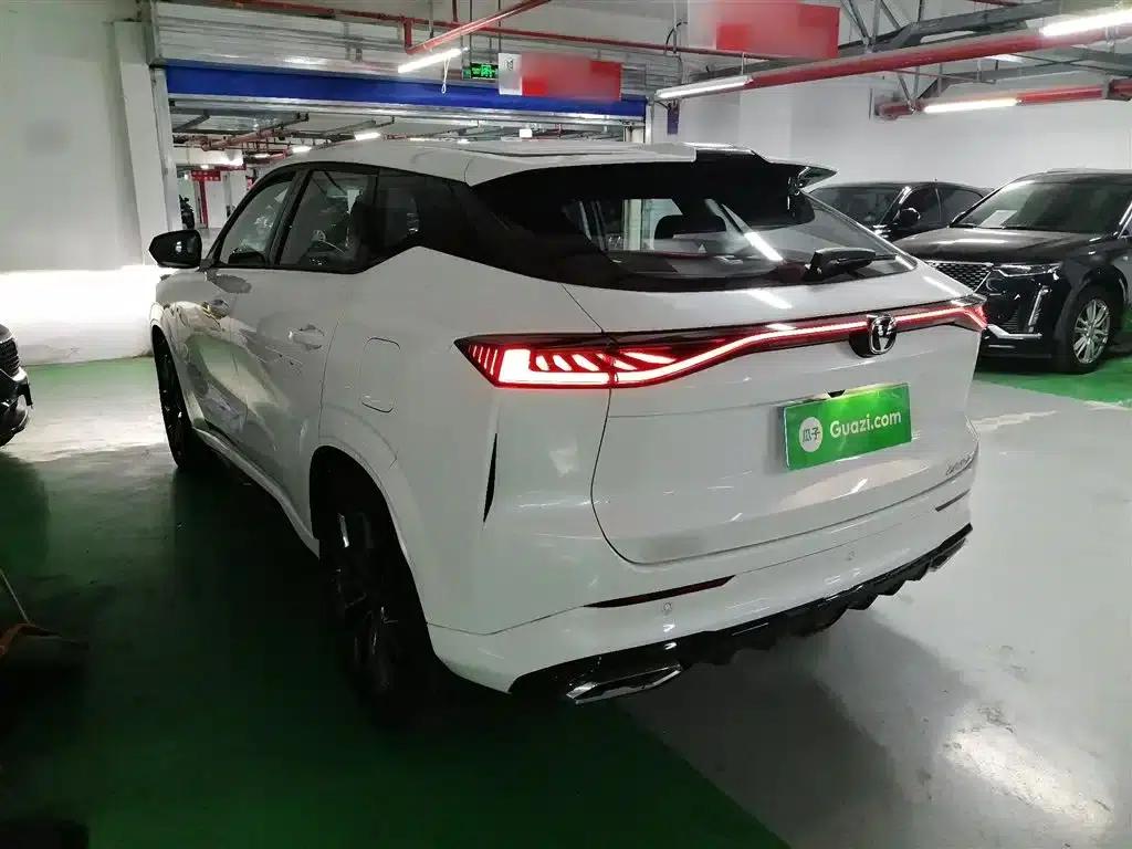 Changan UNI-Z 2025 1.5T Luxury Edition — миниатюра 23