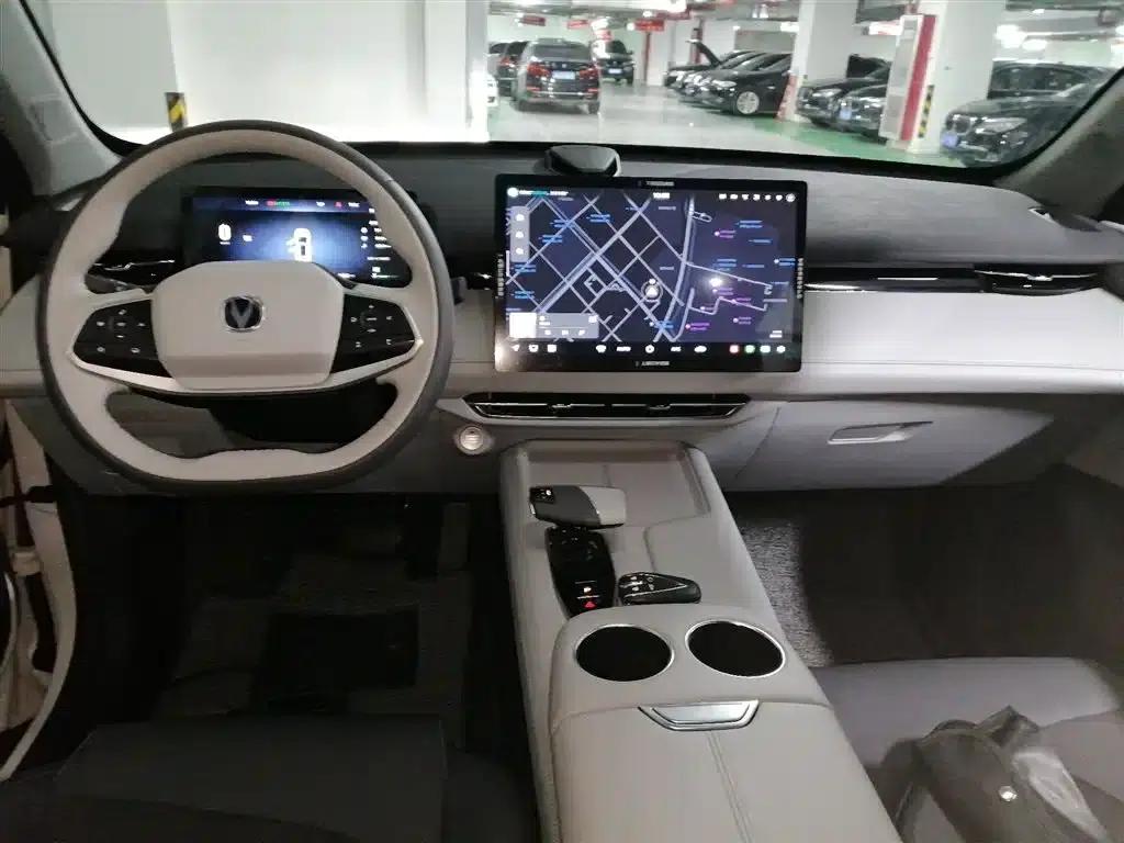 Changan UNI-Z 2025 1.5T Luxury Edition — миниатюра 6