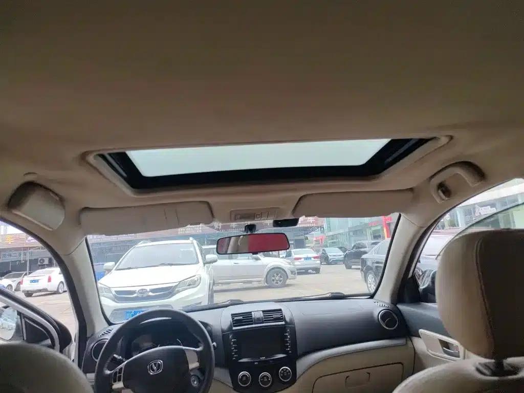 Yuexiang V5 2012 1.5L Manual Sport (National IV Emission Standard) — миниатюра 18