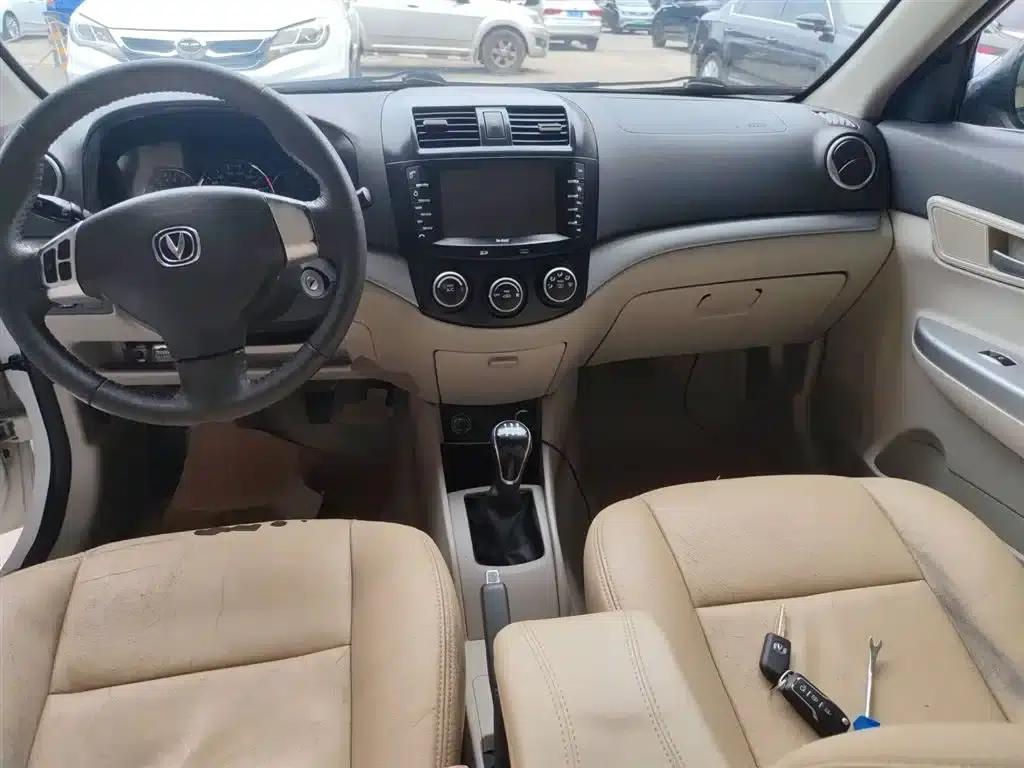 Yuexiang V5 2012 1.5L Manual Sport (National IV Emission Standard) — миниатюра 10