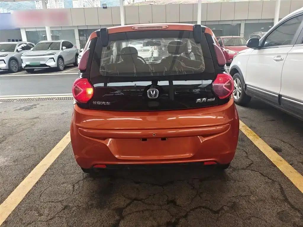 Benben MINI 2012 1.0L Manual Family Edition (National V Emission Standard) — миниатюра 4
