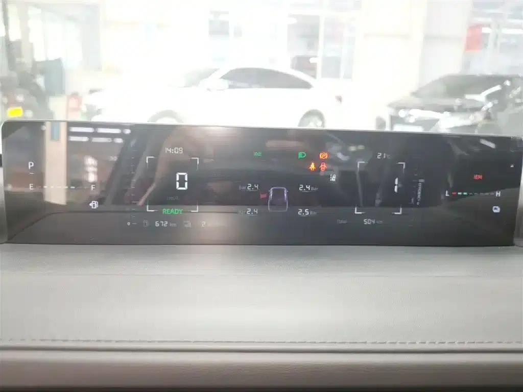 Changan Eado PHEV 2025 Smart Blue Whale 145KM Battleship Edition — миниатюра 12