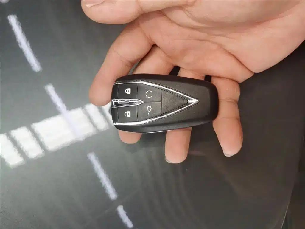 Changan Eado PHEV 2025 Smart Blue Whale 145KM Battleship Edition — миниатюра 9