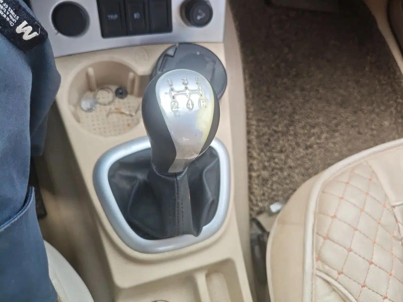 Dongfeng Fengon 330 2014 1.5L Manual Standard Edition DK15-02 — миниатюра 15