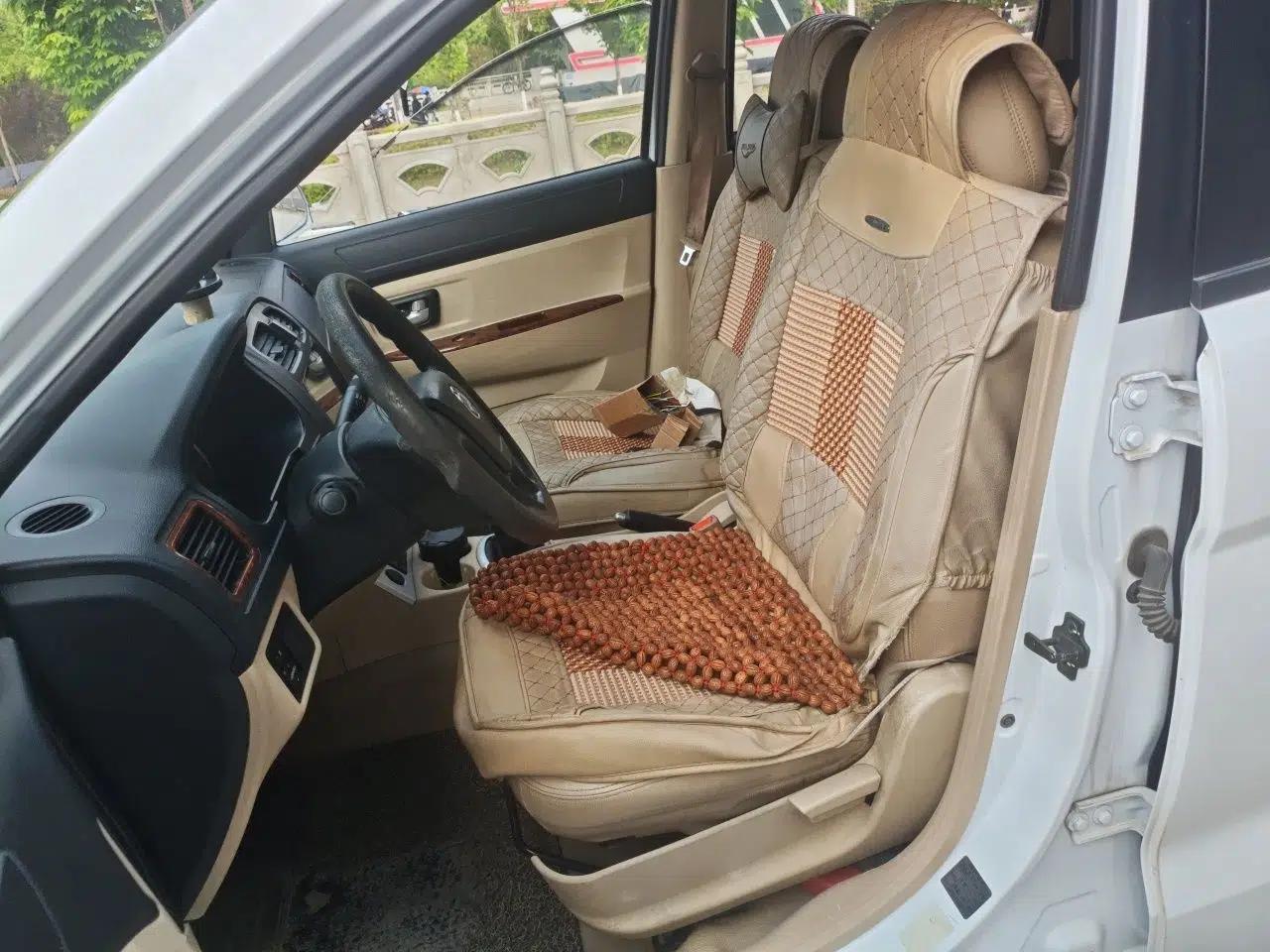 Dongfeng Fengon 330 2014 1.5L Manual Standard Edition DK15-02 — миниатюра 16