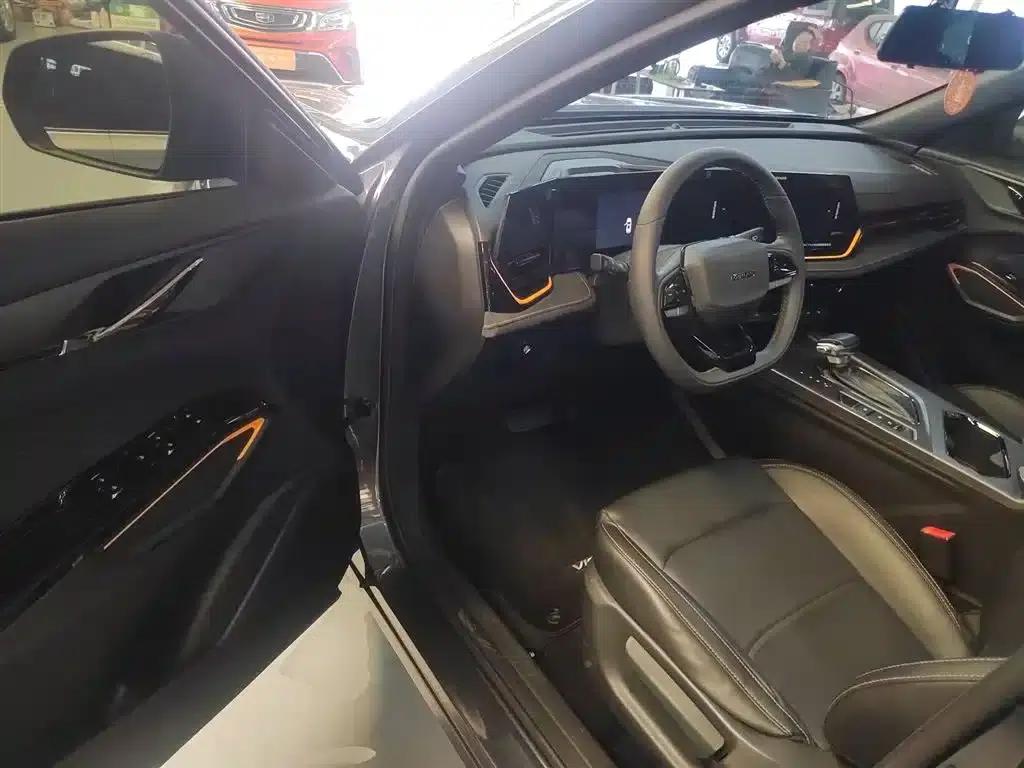 Changan Oushang X5 PLUS 2023 Facelift 1.5T DCT Pioneer Edition — миниатюра 16