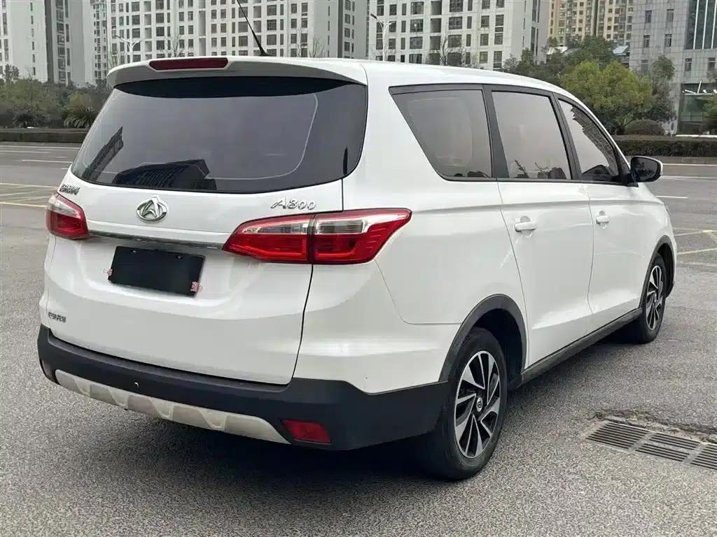 Changan Oushang A800 2017 1.5T Automatic Comfort Model — миниатюра 8