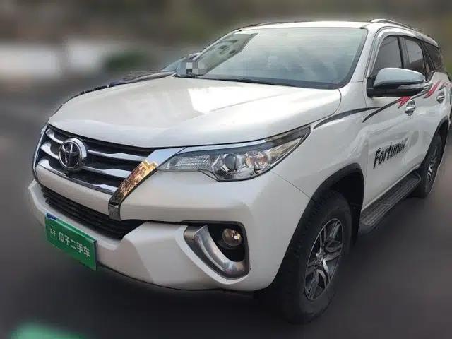 Toyota Fortuner 
