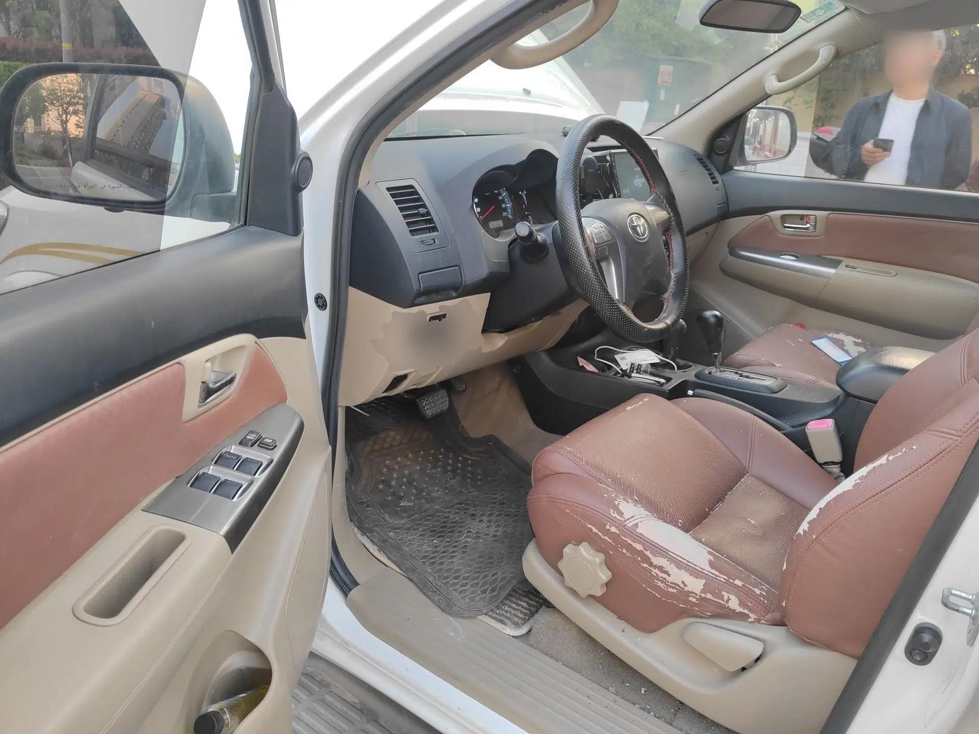 Toyota Fortuner  — миниатюра 17