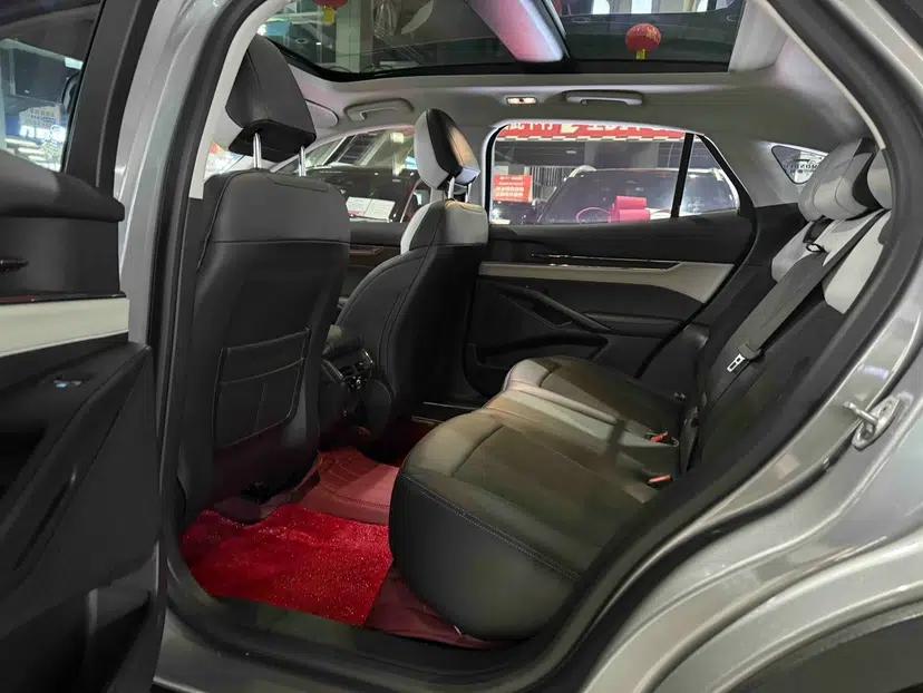 Ford EVOS 2022 EcoBoost 245 Style Edition — миниатюра 13